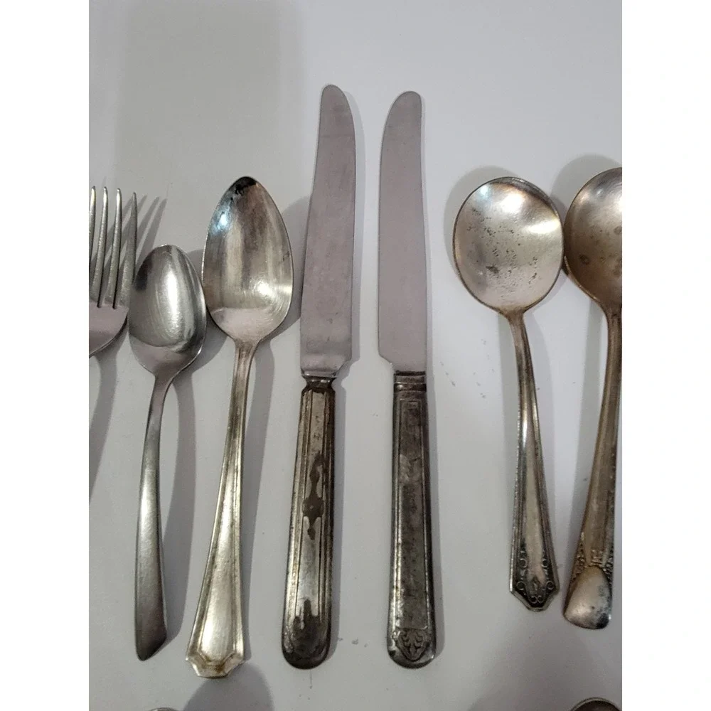 Vintage Silverware Lot for Craft Use 25 pc Stainless Silver Plate Various Brands